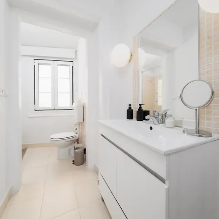 Appartement 6br Luxury With River Views Lissabon